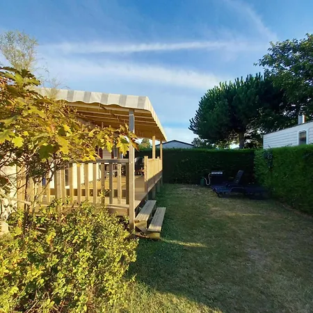 Et Soleil 5 Etoiles A Oleron Emplacement 198 2ch 1sdb 6 Personnes *